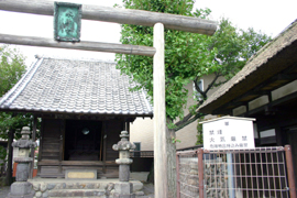 羽村陣屋跡と水神社